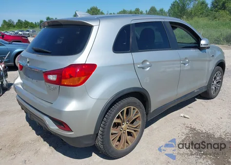 2019 Mitsubishi Outlander Sport 2.0 Es z USA, uszkodzony, nr VIN JA4AP3AU4KU021698